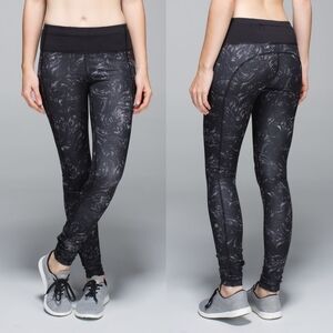 Lululemon Speed Tight II Full-On Luxtreme Arsenal Ambient Grey Legging Pockets 6